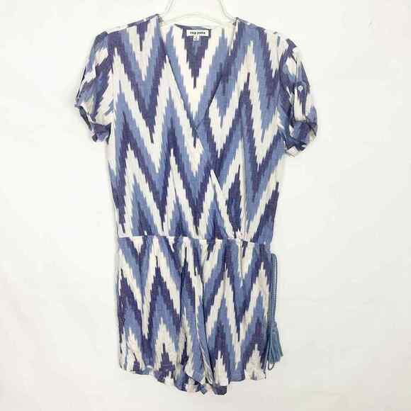 Rag Poets Short Sleeve Chevron Print Women's Blue & White Romper Size Small - Picture 1 of 12